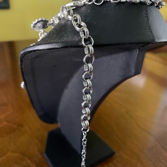 Statement Rhinestone Studded Gorgeous Fiery Necklace - Picture 6 of 7